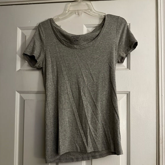 Women’s tshirt - Picture 1 of 1